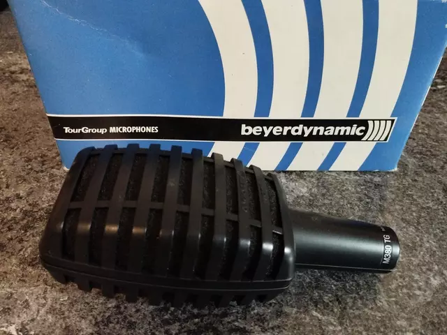 Beyerdynamic M380